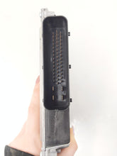 Load image into Gallery viewer, TRANSFER CASE CONTROL MODULE COMPUTER Cayenne 08 09 10 - NW36807
