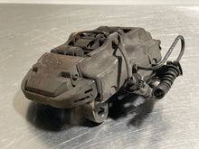 Load image into Gallery viewer, FRONT BRAKE CALIPER Audi Q7 Volkswagen Touareg 2004-2015 Left - NW25496
