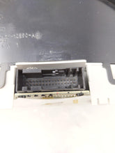 Load image into Gallery viewer, Speedometer Cluster Mercury Mariner 2006 - NW159354
