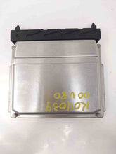 Load image into Gallery viewer, ECU ECM COMPUTER Volvo S60 V70 S80 2000 00 2001 01 - NW451156

