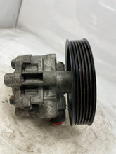 Load image into Gallery viewer, Power Steering Pump Jeep Patriot 2012 - NW162776
