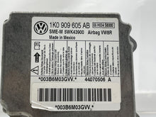 Load image into Gallery viewer, Air Bag Computer Volkswagen Jetta 2007 07 2008 08 2009 09 - NW38766
