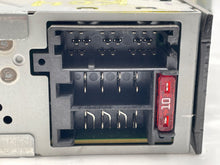 Load image into Gallery viewer, Radio  FIAT 500 2012 - NW137376
