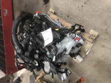 Load image into Gallery viewer, Engine Motor  PATHFINDER 2019 - DG114741
