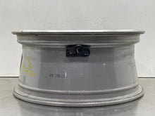 Load image into Gallery viewer, Wheel Eos Passat 2006 06 07 08 09 10 11 17x7.5 10 Spoke - NW201667
