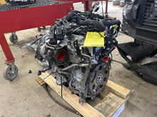 Load image into Gallery viewer, Engine Motor Chevrolet Equinox 2018 - DG121163

