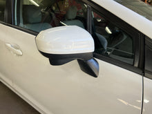 Load image into Gallery viewer, Side View Door Mirror Honda Civic 2015 - DG120924
