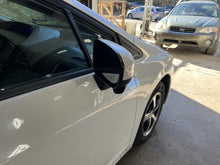 Load image into Gallery viewer, Side View Door Mirror Honda Civic 2015 - DG120924
