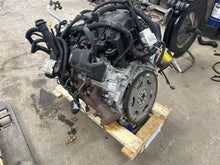 Load image into Gallery viewer, Engine Motor  SILVERADO 1500 PICKUP 2019 - DG123212
