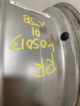 Load image into Gallery viewer, WHEEL Jaguar Xj8 00 01 02 03 16" Alloy 10 Triangle Slot - NW199494

