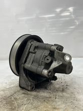 Load image into Gallery viewer, POWER STEERING PUMP BMW 525I 1992 93 94 95 - NW163114
