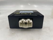 Load image into Gallery viewer, TRANSFER CASE CONTROL MODULE COMPUTER Mazda Cx-7 07 08 09 - NW34025
