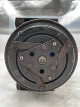 Load image into Gallery viewer, AC COMPRESSOR Infiniti G35 2003 03 2004 04 2005 05 2006 06 2007 07 Coupe - NW42392
