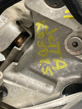 Load image into Gallery viewer, Engine Motor Volkswagen Jetta 2011 - NW67613
