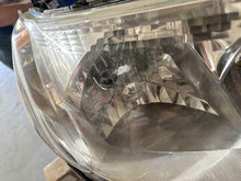 Load image into Gallery viewer, HEADLIGHT LAMP ASSEMBLY Subaru Forester 09 10 11 12 13 Right - DG124758
