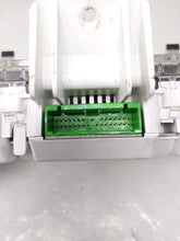 Load image into Gallery viewer, SPEEDOMETER CLUSTER Forester 2003 03 Auto - NW161819
