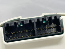 Load image into Gallery viewer, SPEEDOMETER CLUSTER Hyundai Sonata 2006 06 2007 07 2008 08 - NW160359
