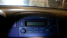 Load image into Gallery viewer, RADIO Hyundai Sonata 2006 06 2007 07 AM/FM/CD/MP3 - NW137462
