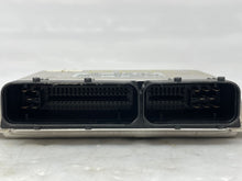 Load image into Gallery viewer, ECU ECM COMPUTER Passat 2004 04 1.8L - NW62811
