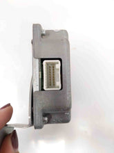 Load image into Gallery viewer, TRANSFER CASE CONTROL MODULE COMPUTER M35 M45 06 07 08 - NW31466
