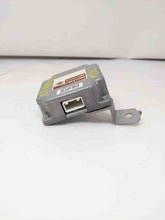 Load image into Gallery viewer, TRANSFER CASE CONTROL MODULE COMPUTER M35 M45 06 07 08 - NW31466
