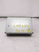 Load image into Gallery viewer, TRANSFER CASE COMPUTER M35x M45x 2006 06 07 08 09 - NW31472
