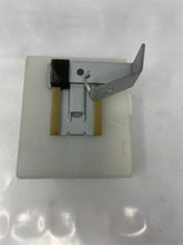 Load image into Gallery viewer, SEAT MEMORY COMPUTER Infiniti M35 M45 2006 06 07 08 - NW31473

