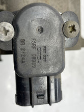 Load image into Gallery viewer, THROTTLE BODY Sable Taurus 2000 00 2001 01 2002 02 2003 03 2004 04 05 06 07 - NW177632
