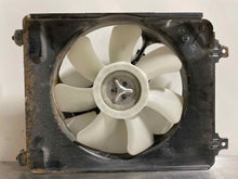 Load image into Gallery viewer, RADIATOR FAN ASSEMBLY Honda Civic 2006 06 2007 07 2008 08 09 10 11 - NW64052
