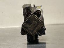 Load image into Gallery viewer, THROTTLE BODY Volvo S70 V70 C70 850 95 96 97 98 AUTO - NW178766
