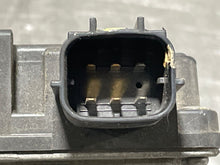 Load image into Gallery viewer, THROTTLE BODY ALTIMA G35 I35 MAXIMA 02 03 04 05 06 - NW177916
