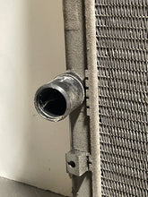 Load image into Gallery viewer, RADIATOR Cadillac SRX STS 2004 04 2005 05 2006 06 - NW131587
