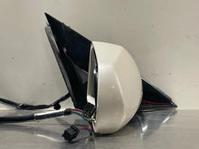 Load image into Gallery viewer, Side View Door Mirror Cadillac STS 2006 - NW50661
