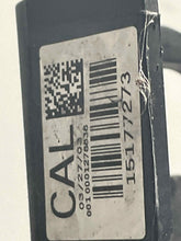 Load image into Gallery viewer, Radiator GMC Yukon 2003 - NW131719
