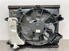 Load image into Gallery viewer, RADIATOR FAN ASSEMBLY Kia Soul 2012 12 2013 13 - NW64173
