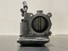 Load image into Gallery viewer, THROTTLE BODY Hyundai Elantra Kia Forte Soul 12 13 14 15 16 - NW178200
