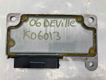 Load image into Gallery viewer, AIR BAG CONTROL MODULE COMPUTER DTS 06 07 08 09 10 11 - NW26216
