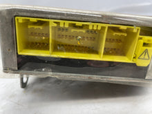 Load image into Gallery viewer, AIR BAG COMPUTER TOYOTA CAMRY ES300 1999 00 01 - NW33470
