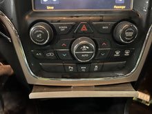 Load image into Gallery viewer, Radio  GRAND CHEROKEE 2014 - DG122474
