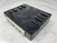 Load image into Gallery viewer, BODY CONTROL MODULE BCM COMPUTER Hyundai Sonata 2011 11 - NW32355
