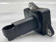 Load image into Gallery viewer, Mass Air Flow Sensor Meter MAF C30 Pickup C70 S40 S60 S80 V40 04-14 - NW5757
