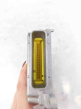 Load image into Gallery viewer, AIR BAG CONTROL MODULE COMPUTER Cadillac CTS 2005 05 - NW26097

