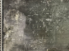 Load image into Gallery viewer, RADIATOR BMW 325i 325i 1988 88 1989 89 1990 90 19991 91 1992 92 93 Auto - NW131947
