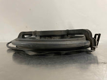 Load image into Gallery viewer, RADIATOR FAN ASSEMBLY Passat 2001 01 02 03 04 05 - NW63633
