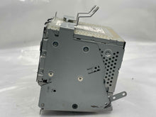 Load image into Gallery viewer, Radio Murano 2006 06 2007 07 AM FM CD 160 Watt - NW137267
