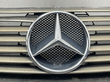 Load image into Gallery viewer, Grille Mercedes-Benz SL500 1996 - NW98557
