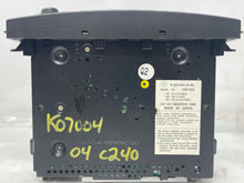 Load image into Gallery viewer, Radio Mercedes CLK320 C240 C320 C32 2001 01 2002 02 2003 03 2004 04 2005 05 - NW138409
