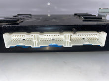 Load image into Gallery viewer, BODY CONTROL MODULE BCM COMPUTER Hyundai Sonata 12 13 14 - NW32292
