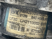 Load image into Gallery viewer, POWER STEERING PUMP BMW 325i 330i 2001 01 02 03 04 05 - NW163101
