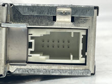 Load image into Gallery viewer, Radio BMW X5 2000 00 2001 01 2002 02 2003 03 2004 04 2005 05 06 AM FM - NW136819
